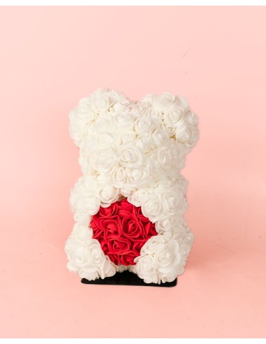 OSO DE ROSAS BLANCAS CON CORAZON