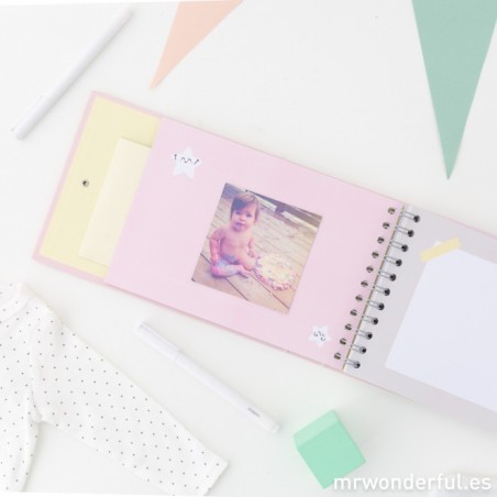 ÁLBUM DE FOTOS PARA BEBÉ ROSA - MOMENTAZOS DE LA ESTRELLA DE LA CASA
