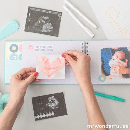 ÁLBUM DE FOTOS MINT - MI PRIMER AÑITO EN EL MUNDO