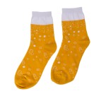 CALCETINES EN LATA DE CERVEZA