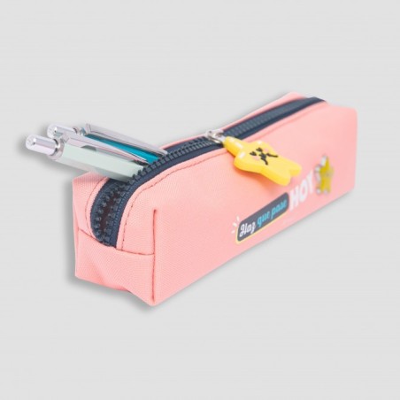 ESTUCHE HAZ QUE PASE HOY