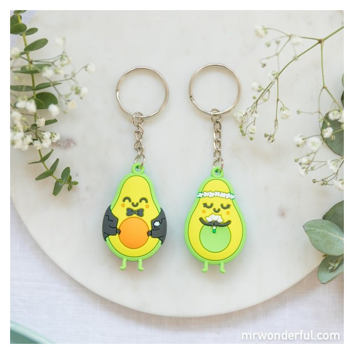 SET DE 2 LLAVEROS DE BODA AGUACATE 