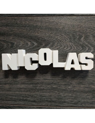 LETRAS MDF NICOLAS