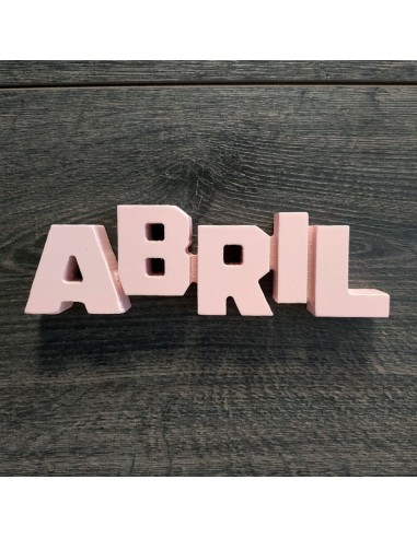 LETRAS MDF ABRIL