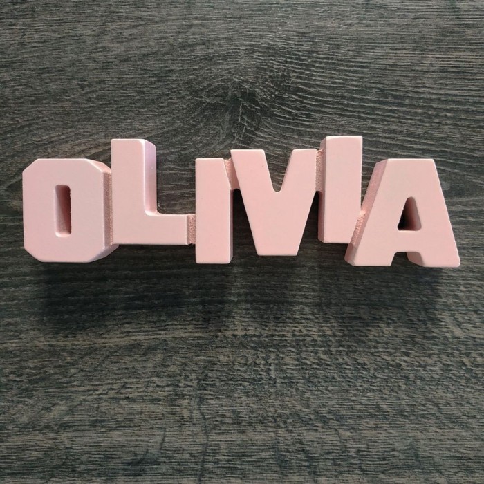 LETRAS MDF OLIVIA
