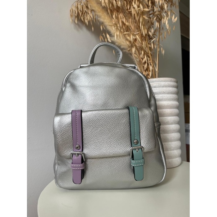 MOCHILA PLATEADA